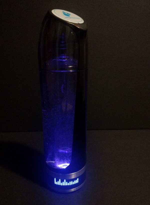 Hydrogen Water Bottle - working with light